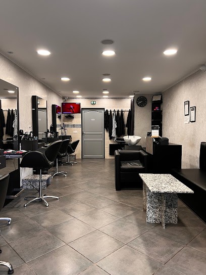 Diva Coiffure, Salon de Coiffure à Plaisir