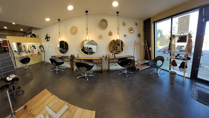 SARLU MELANIE, Salon de Coiffure au Pontet