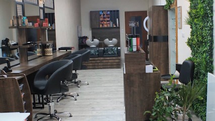 Ombre&hair, Salon de Coiffure à Châtenois