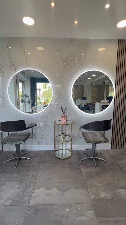 Ravel Coiffure, Salon de Coiffure à La Seyne-sur-Mer