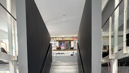 Hermann And Fischer Coiffeur à Reims