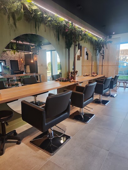 Le 88 Comptoir du cheveu, Salon de Coiffure à Nieul-sur-Mer