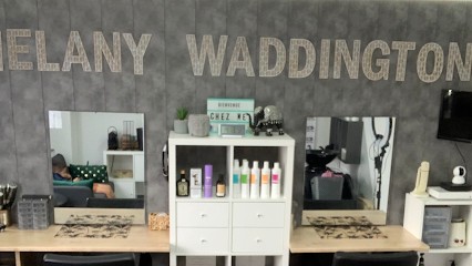 Mélany Waddington coiffeuse coloriste & visagiste, Salon de Coiffure à Saint-Quentin-de-Baron