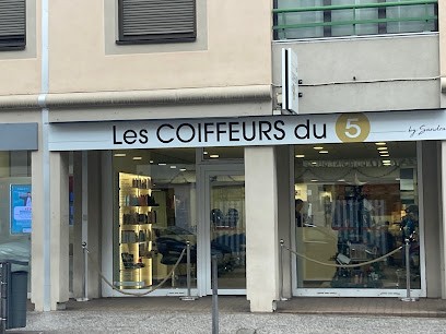 Frederic Moreno Devient  LES COIFFEURS DU 5 , Salon de Coiffure à Lyon 05
