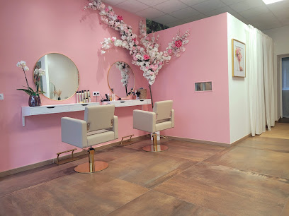 Miss Pauline | Coiffeur & Headspa Coiffeur à Angers