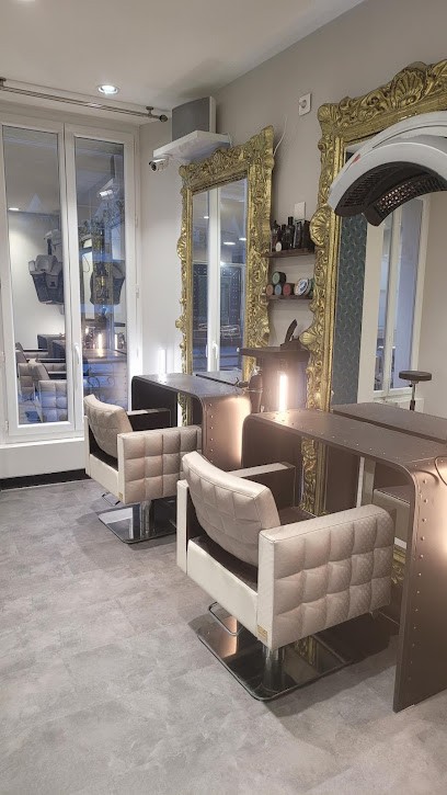 ARTHUR G Coiffure By ELORA, Salon de Coiffure à Thonon-les-Bains