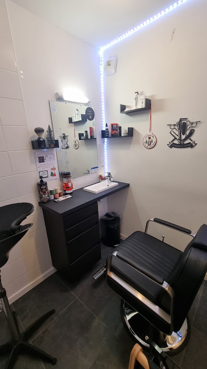 Barber At Home Coiffeur à Chevaigné