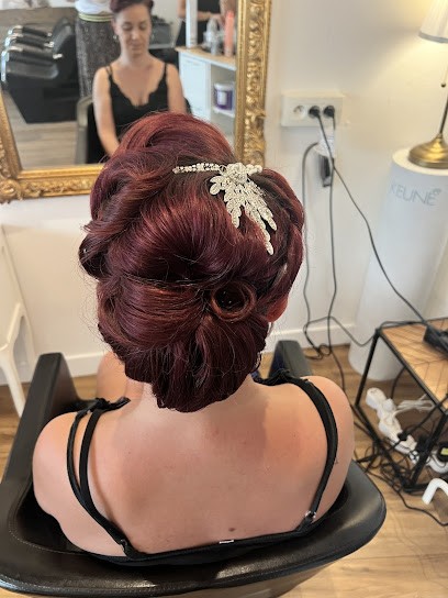 Marion Simonetti Coiffure, Salon de Coiffure à Sommières