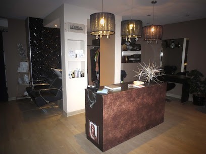 Le Boudoir de Sandrine, Salon de Coiffure à Saint-Jean-de-Verges