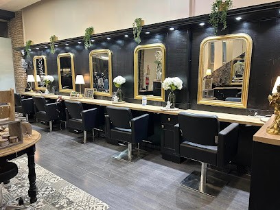 LE SALON By Nath, Salon de Coiffure à La Celle-Saint-Cloud