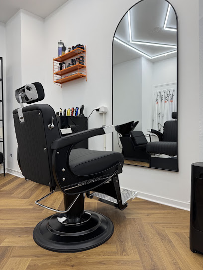 Isaac Barbershop Barbier à Honfleur