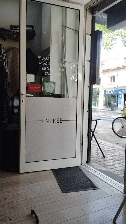 Chez Moes H Barber, Barbier à Saint-Martin-de-Crau