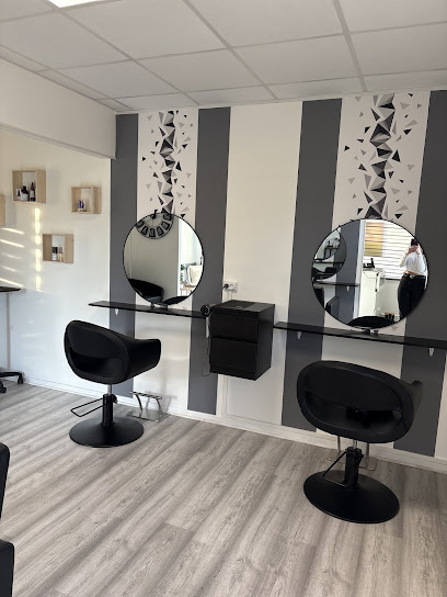 Eno Hair, Coiffeur à la Villeneuve-au-Chêne