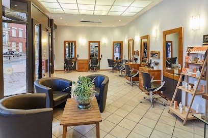 Linéa Coiffure by le Monde Addict | Coiffeur | Tourcoing, Salon de Coiffure à Tourcoing