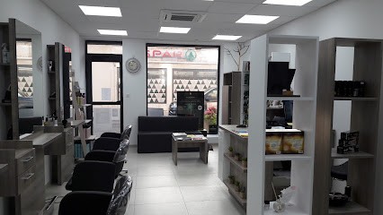 Line C, Salon de Coiffure à Bram