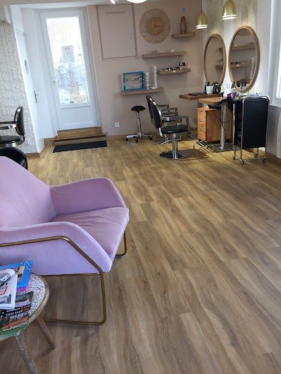 Évasion Coiffure, Salon de Coiffure à Villamblard
