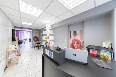 L'art De La Coiffure, Salon de Coiffure à Vaux-en-Bugey