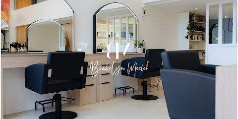Brookelyn Meeler - Chez Cl Concept Coiffeur à Lyon 02