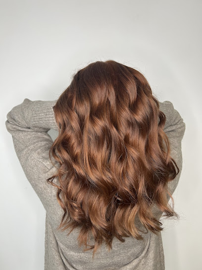 Lisa Melliet Coiffeur à Coudekerque-Branche
