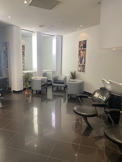 Shampoo, Salon de Coiffure à Lucé