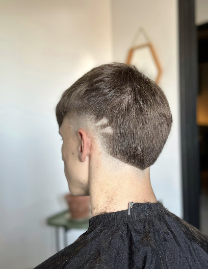 La Barbe D'oliveira, Barbier à Roques