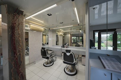 Styl'in Square, Salon de Coiffure à Verrières-le-Buisson