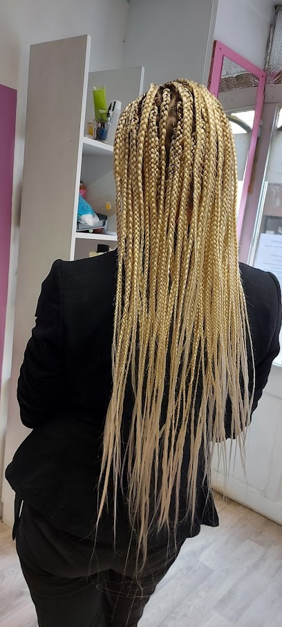 Félicité Coiffure Afro, Salon de Coiffure à Mâcon