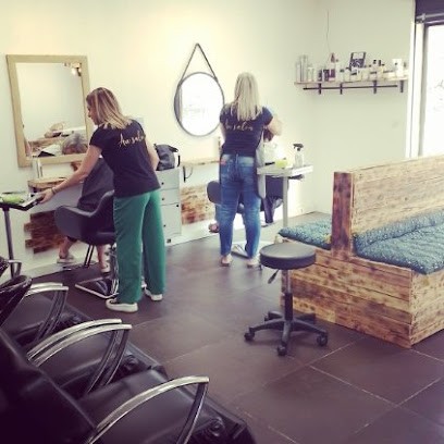 Au Salon, Salon de Coiffure à Peypin