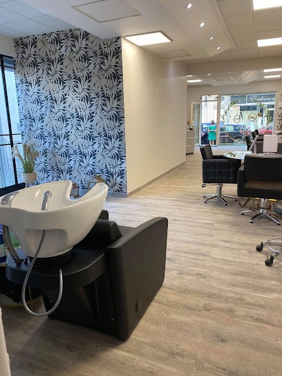 LOOK' BEAUTÉ, Salon de Coiffure à Saumur