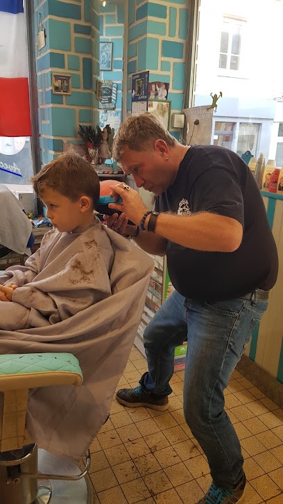 Bertrand Le Coiffeur, Salon de Coiffure à Parmain