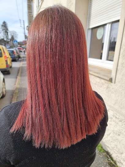 Justine Salon De Coiffure, Salon de Coiffure au Plessis-Brion