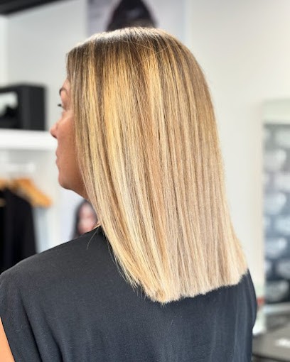 Excel Coiffure, Salon de Coiffure à Capendu