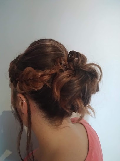 Créa'tifs Et Ongles, Coiffeur à Domicile à Novillars