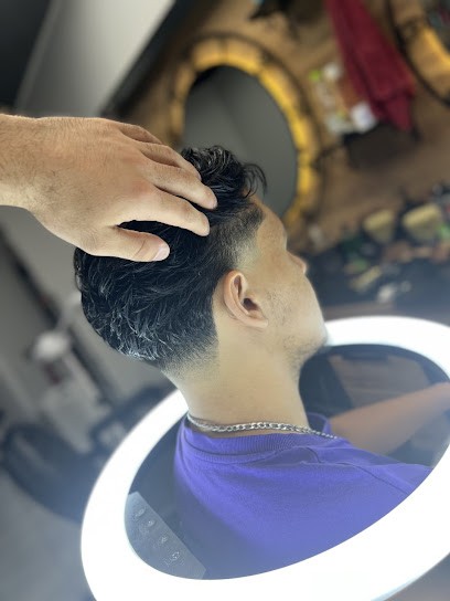 La Maison Du Barbier, Salon de Coiffure à Pompey