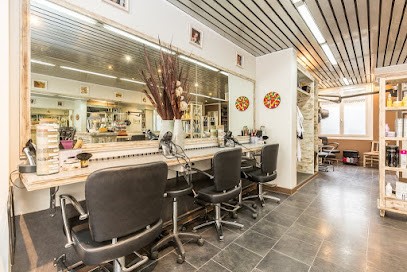 Marven 8 - Coiffure, Salon de Coiffure à Paris 15