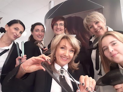 Au Long Court, Salon de Coiffure à Saint-Nabord