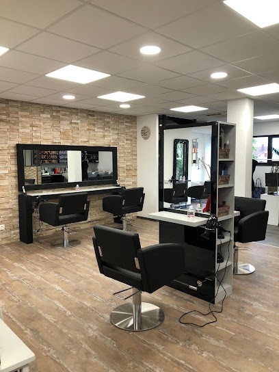 Steff By Steff, Salon de Coiffure à Viuz-en-Sallaz