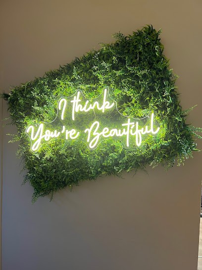 La parenthèse by Les Fées du Ciseau, Salon de Coiffure à Rodez