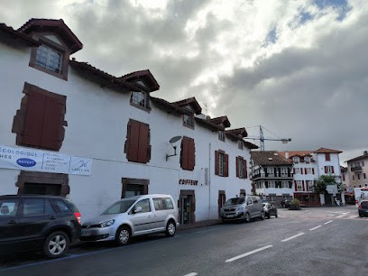 Christiane Coiffure, Salon de Coiffure à Saint-Jean-Pied-de-Port