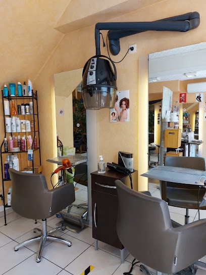 Techni'Coiffure, Salon de Coiffure à Villefranche-sur-Cher