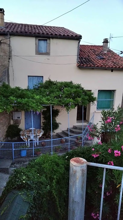 Verdejo Rose-Marie, Coiffeur à Domicile à Lodève