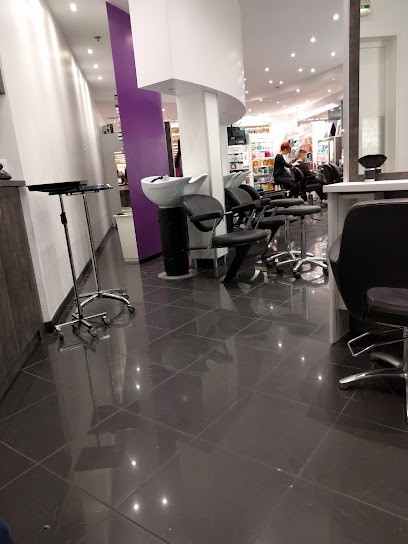 Eric Stipa, Salon de Coiffure à Villers-Semeuse