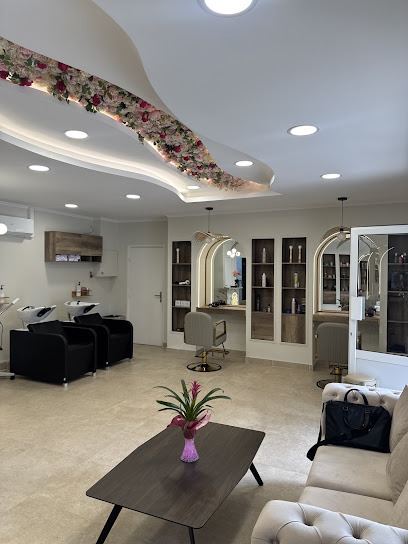 Oz Hair Design Coiffeur à Livry-Gargan