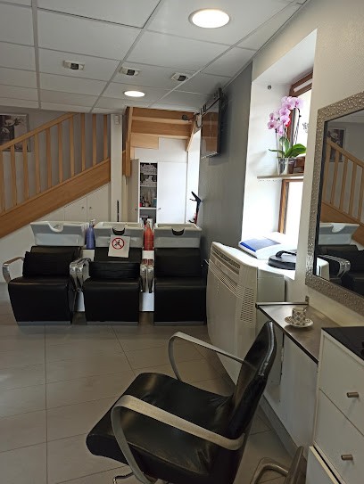 Ortillon Stéphanie, Salon de Coiffure à Blaru