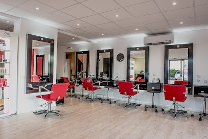 Corinne Lavoine Coiffure, Salon de Coiffure à Meyzieu