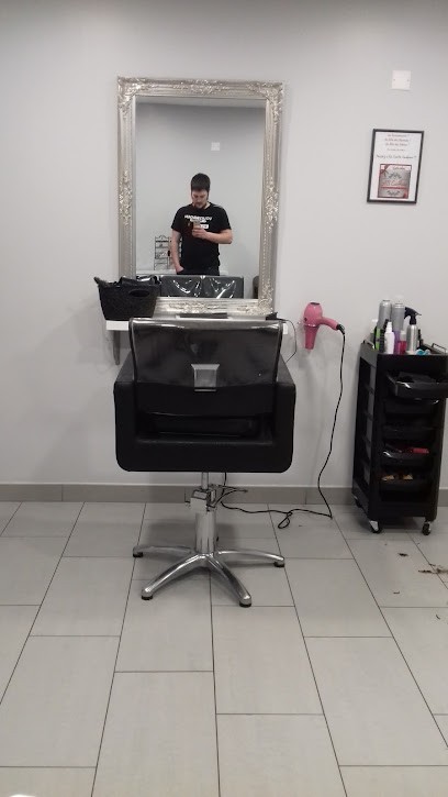 AB Coiffure, Salon de Coiffure à Mondicourt