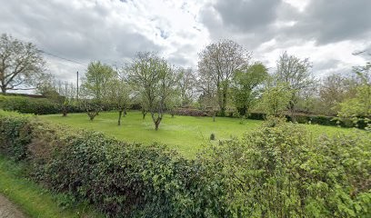 Le Bar Des Dames Coiffeur, Salon de Coiffure à Flavigny