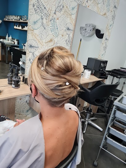 L'Univers D'Aphrodite, Salon de Coiffure à Ambérieux-en-Dombes