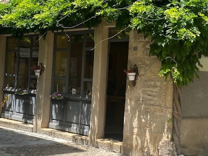 Campergue Maryse, Salon de Coiffure à Villeneuve