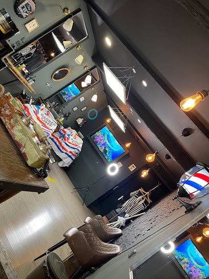 Undercuts31 Barber Villeneuve Tolosane 31270, Barbier à Villeneuve-Tolosane